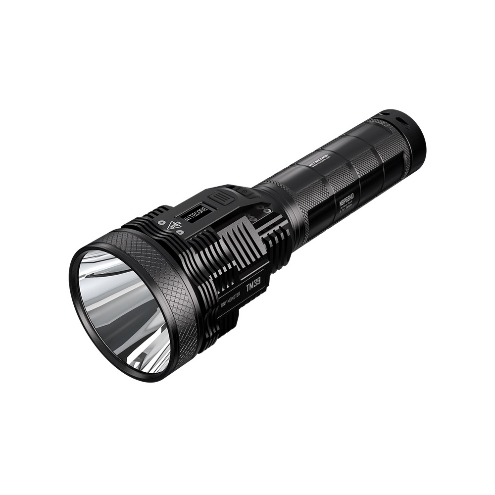 Nitecore TM39 OLED täiskomplekt.