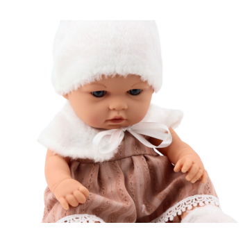 Beebinukk-beezis-kleidis-mutsi-k (2).png