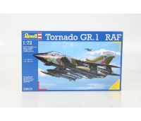 Revell Panavia Tornado GR.1 RAF  1:72